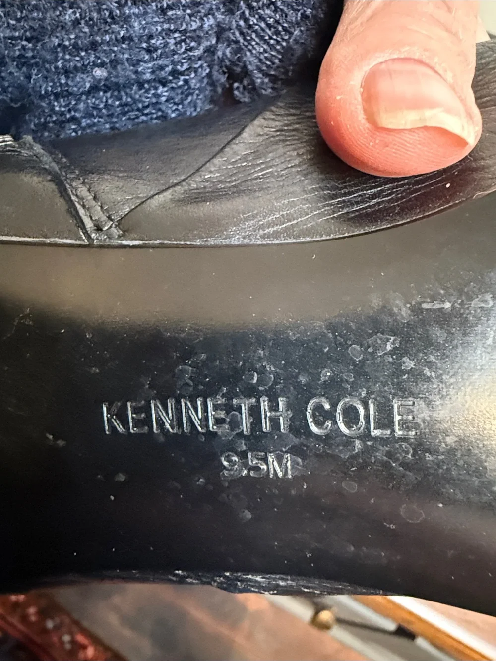 Kenneth Cole Gore Tex Leather Ankle Boots Black Block Heel Waterproof 9.5